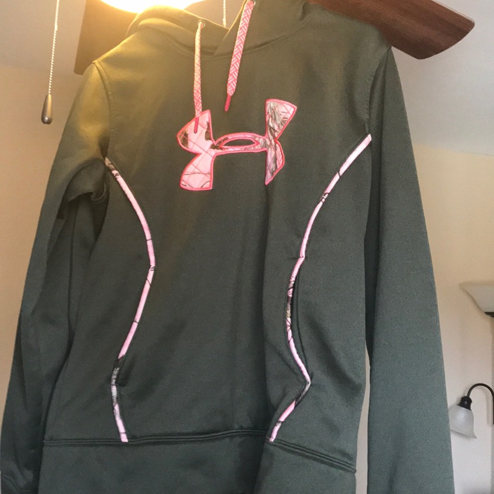 Under Armour hoodie